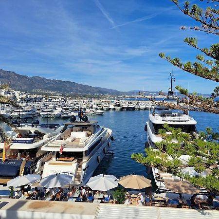 Private Suites In Huge Penthouse 1St Line Puerto Banus, Incredible Views, Jacuzzis Marbella Buitenkant foto