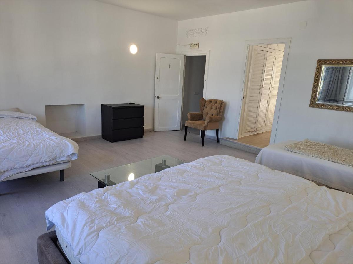 Private Suites In Huge Penthouse 1St Line Puerto Banus, Incredible Views, Jacuzzis Marbella Buitenkant foto